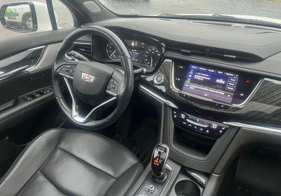 2022 Cadillac XT6 Premium Luxury