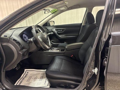 2017 Nissan Altima 2.5 SV