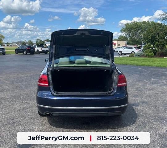 2013 Volkswagen Passat TDI SEL Premium