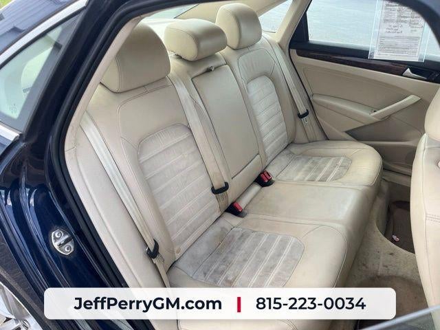 2013 Volkswagen Passat TDI SEL Premium