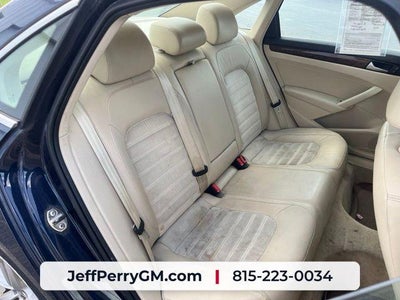 2013 Volkswagen Passat TDI SEL Premium