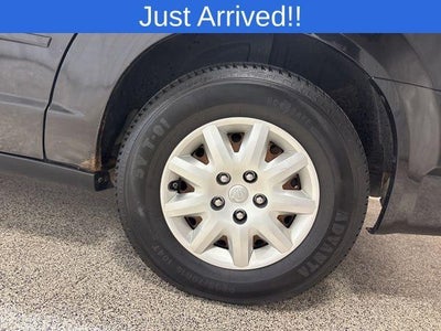 2010 Chrysler Town & Country LX