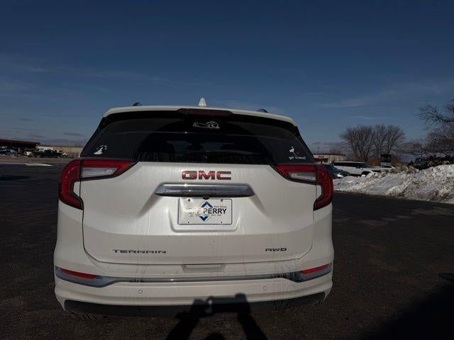 2023 GMC Terrain Denali