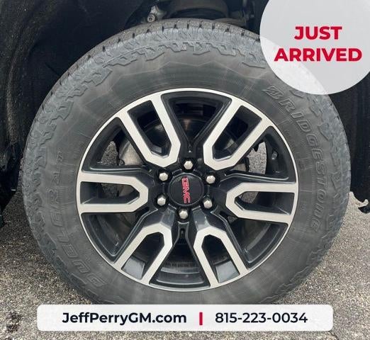 2021 GMC Sierra 1500 AT4