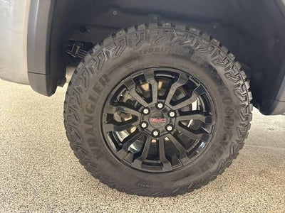 2023 GMC Sierra 1500 AT4X