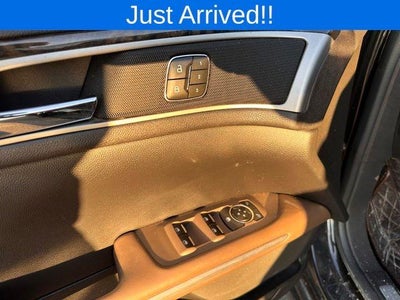 2013 Lincoln MKZ Base