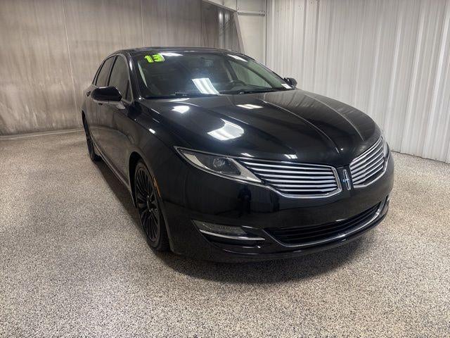 Used 2013 Lincoln MKZ Base with VIN 3LN6L2G91DR827881 for sale in Peru, IL