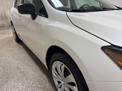 2019 Subaru Impreza Base