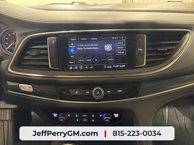 2020 Buick Enclave Essence