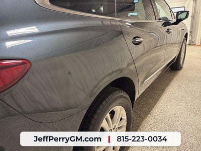 2020 Buick Enclave Essence