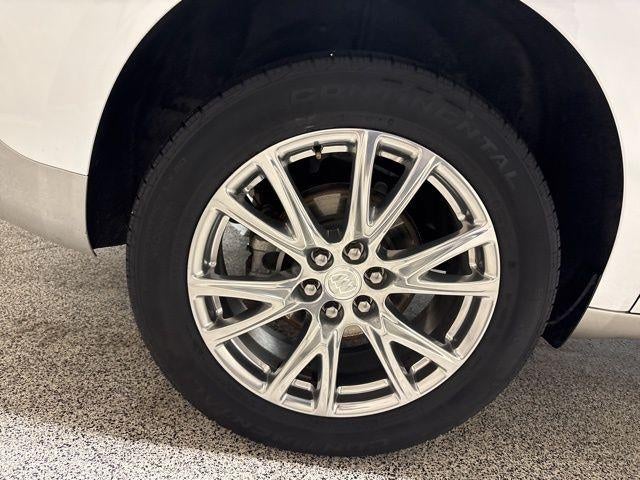 2022 Buick Enclave Essence