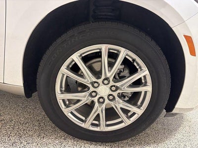 2022 Buick Enclave Essence