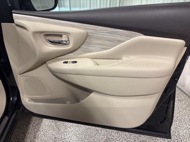 2017 Nissan Murano Platinum