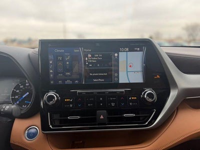 2021 Toyota Highlander Hybrid Platinum