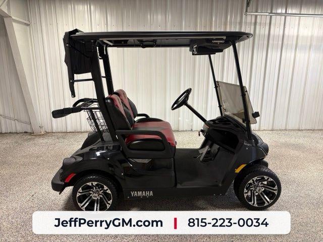 2017 YAMAHA Drive2 Golf Cart