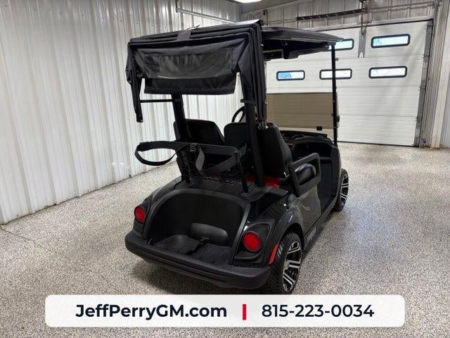 2017 YAMAHA Drive2 Golf Cart