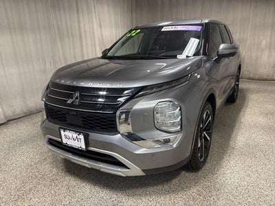 2022 Mitsubishi Outlander SE