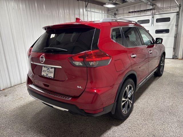 2017 Nissan Rogue SL