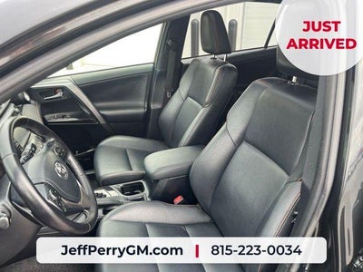2016 Toyota RAV4 SE
