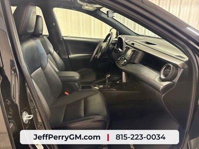 2016 Toyota RAV4 SE