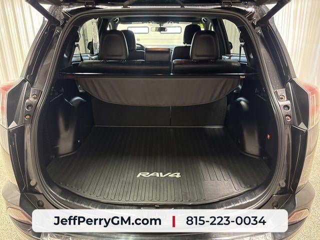 2016 Toyota RAV4 SE