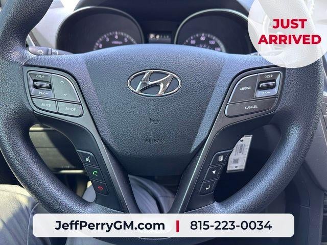 2017 Hyundai Santa Fe SE
