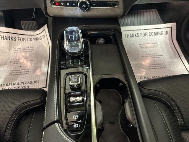 2021 Volvo XC90 T8 Inscription 7 Passenger