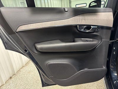 2021 Volvo XC90 T8 Inscription 7 Passenger