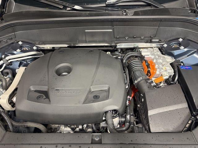 2021 Volvo XC90 T8 Inscription 7 Passenger