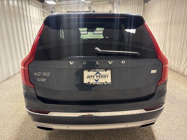 2021 Volvo XC90 T8 Inscription 7 Passenger