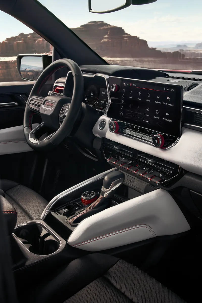 2026 GMC Canyon infotainment system at Jeff Perry Buick GMC in Peru IL